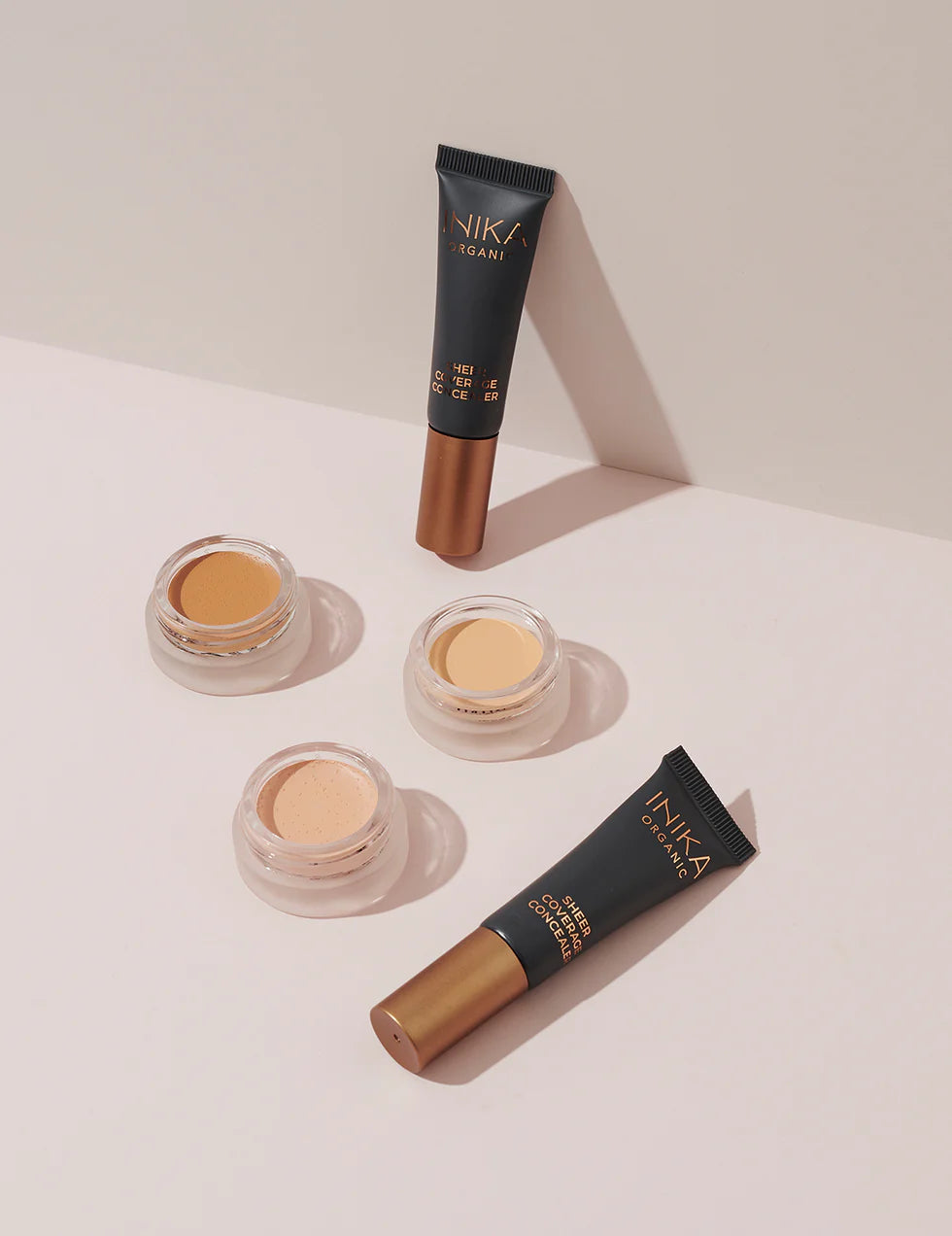 ORGANIC SHEER COVERAGE CONCEALER IN SAND
