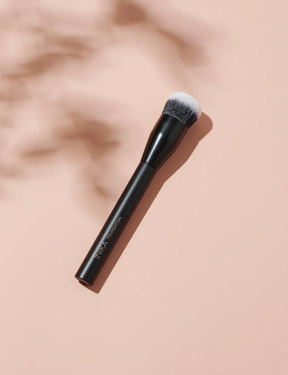 FOUNDATION BRUSH